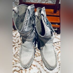 Boho Chic Gray Ankle Boots